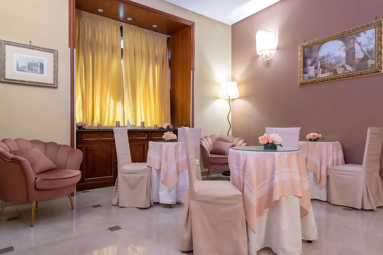 Hotel Suite Ares Неаполь Экстерьер фото